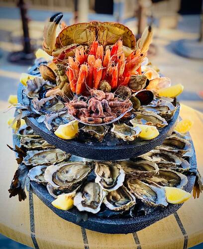 Le restaurant Seaquest à La Ciotat propose des plateaux de coquillages, de crustacés et d'huitres